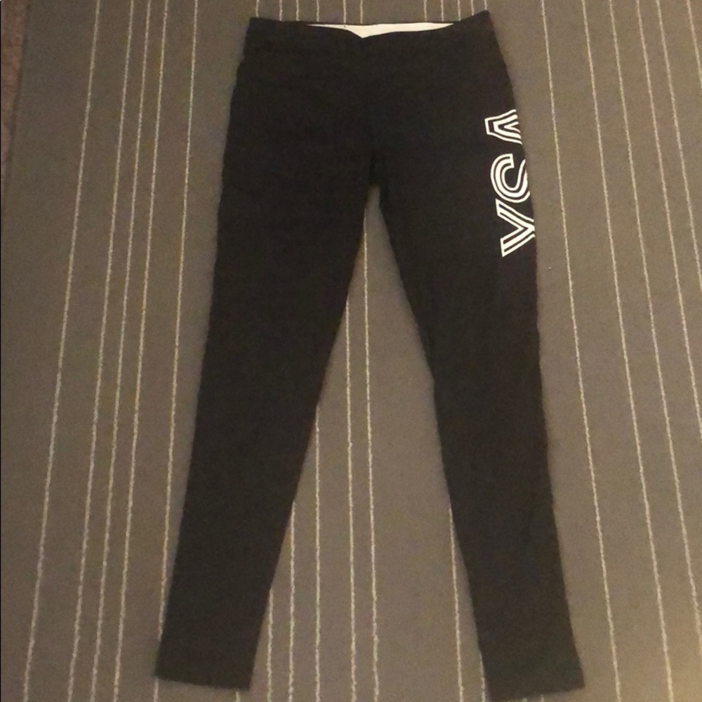 VICTORIA’S SECRET SPORT Knockout Workout Leggings